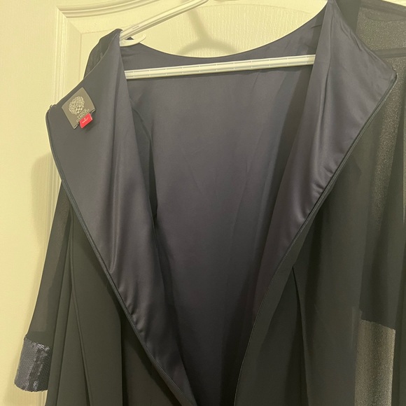NWT Vince Camuto Sequined Cape Dress Navy Size 2 - Picture 9 of 10